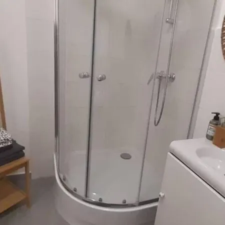 Lemuria Szkolna Centrum Lägenhet