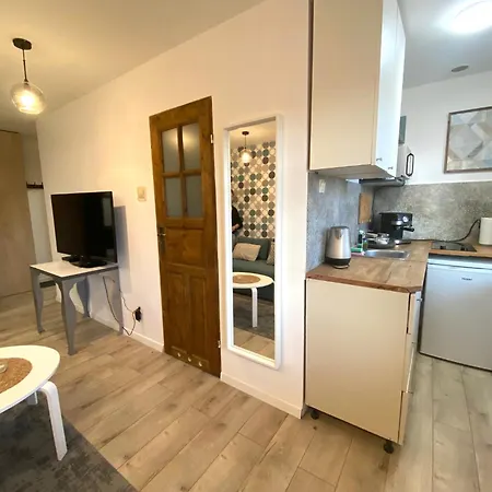 Lemuria Szkolna Centrum Legnica