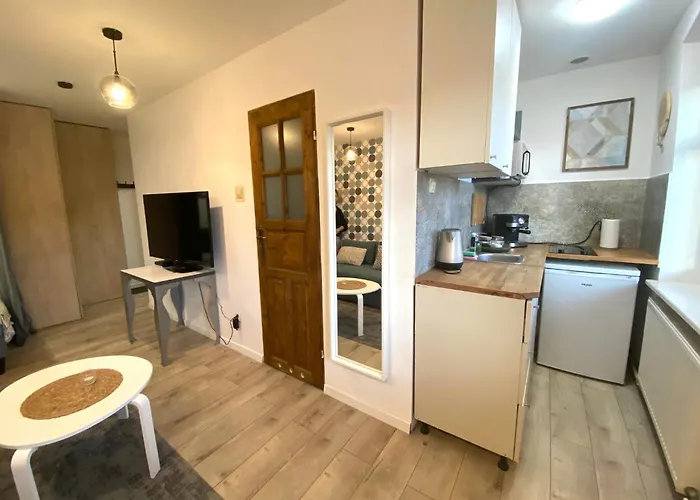 Lemuria Szkolna Centrum Legnica