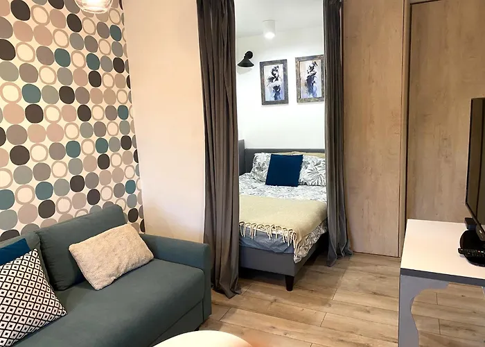 Lemuria Szkolna Centrum Legnica